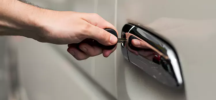 Why Choose Our Auto Locksmith Team in Norwalk, CT?